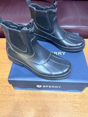 NWT/Box Sperry Topsider Rubber Chukka Rain Boots Black US 11 no flaws never worn
